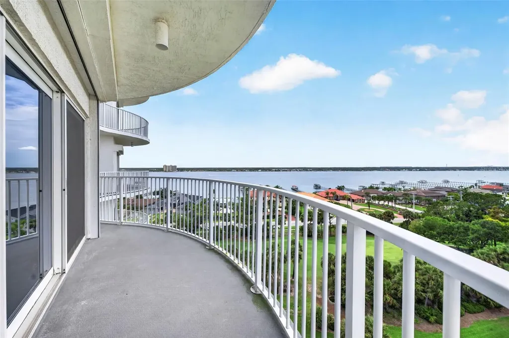 2 Oceans West Boulevard Daytona Beach FL 32118