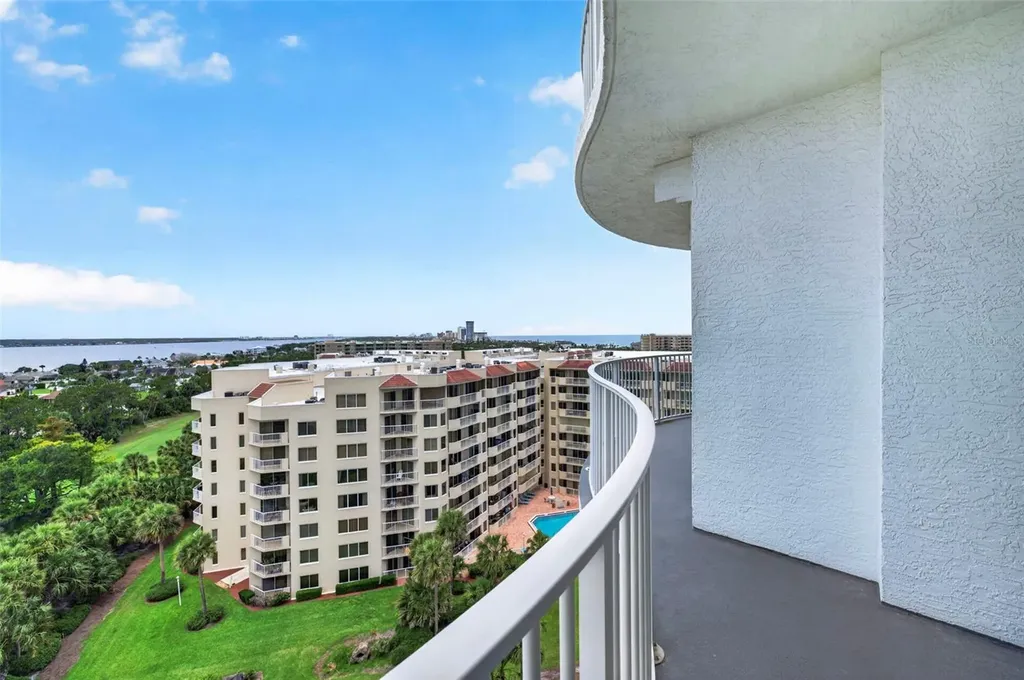 2 Oceans West Boulevard Daytona Beach FL 32118