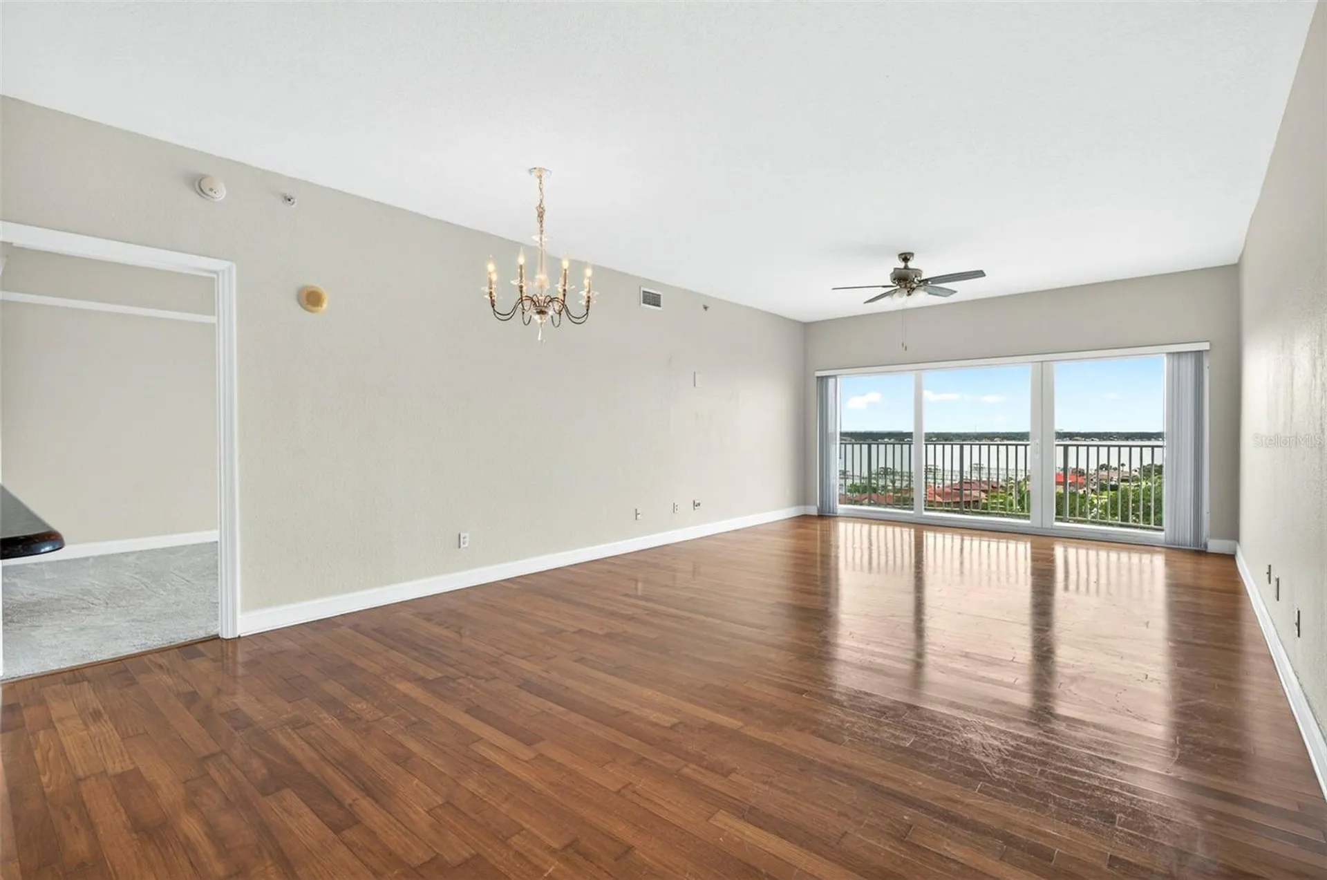 2 Oceans West Boulevard Daytona Beach FL 32118
