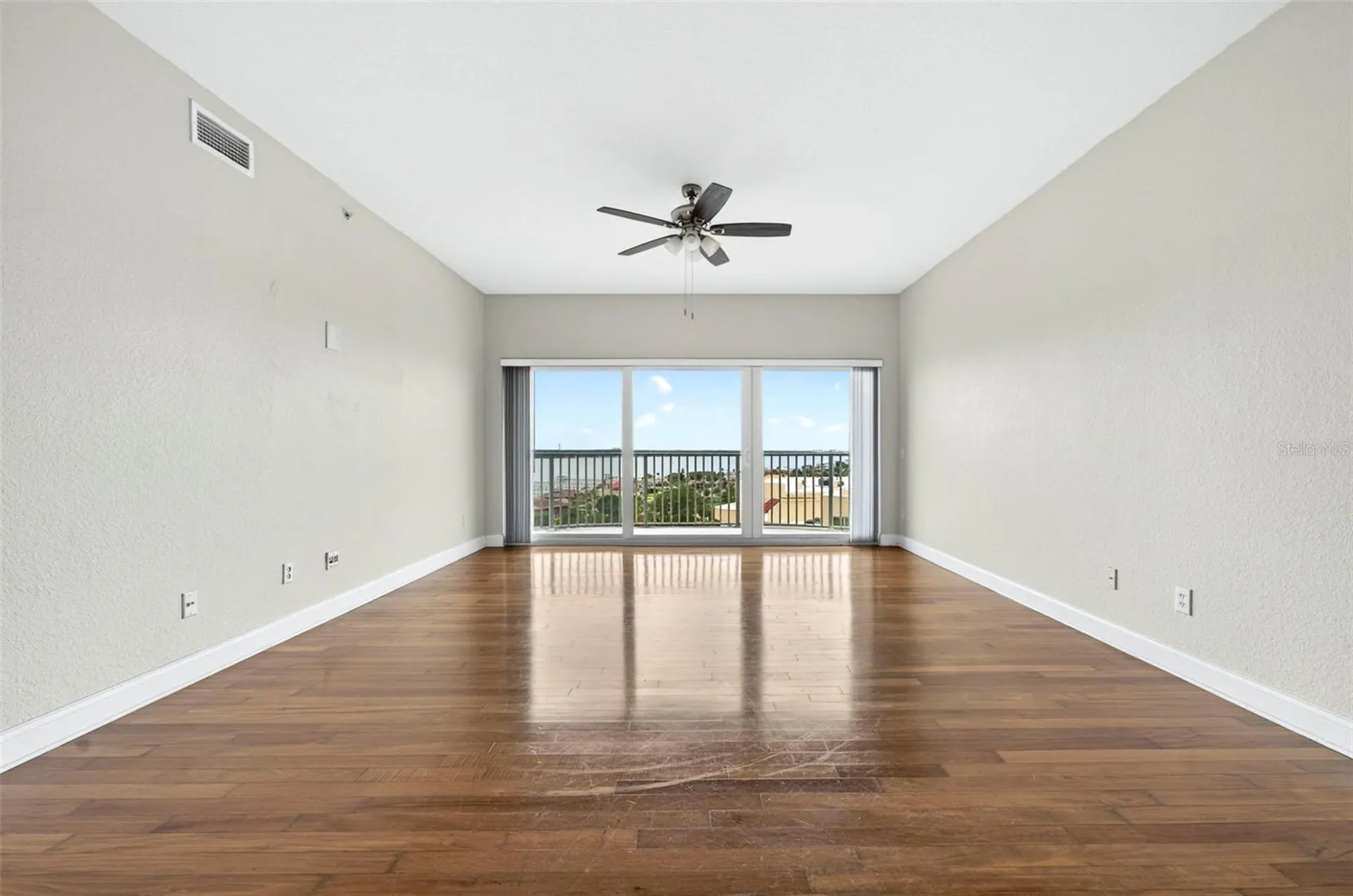 2 Oceans West Boulevard Daytona Beach FL 32118