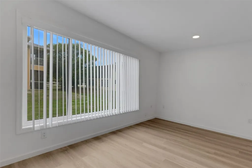 2826 W Rainbow Circle Sarasota FL 34231
