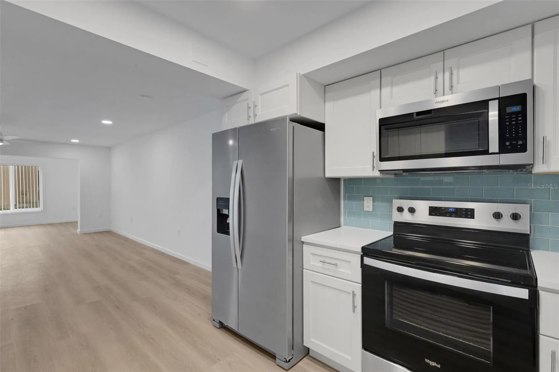 2826 W Rainbow Circle Sarasota FL 34231