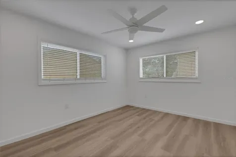2826 W Rainbow Circle Sarasota FL 34231