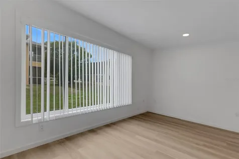 2826 W Rainbow Circle Sarasota FL 34231