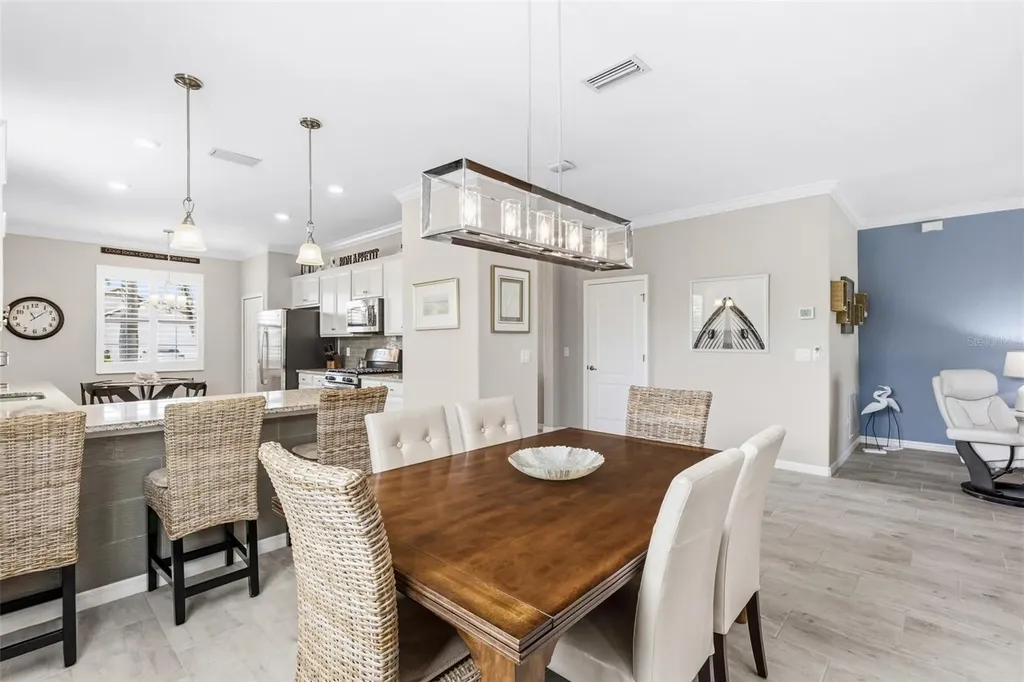 10233 Loch Lomond Drive Bradenton FL 34211