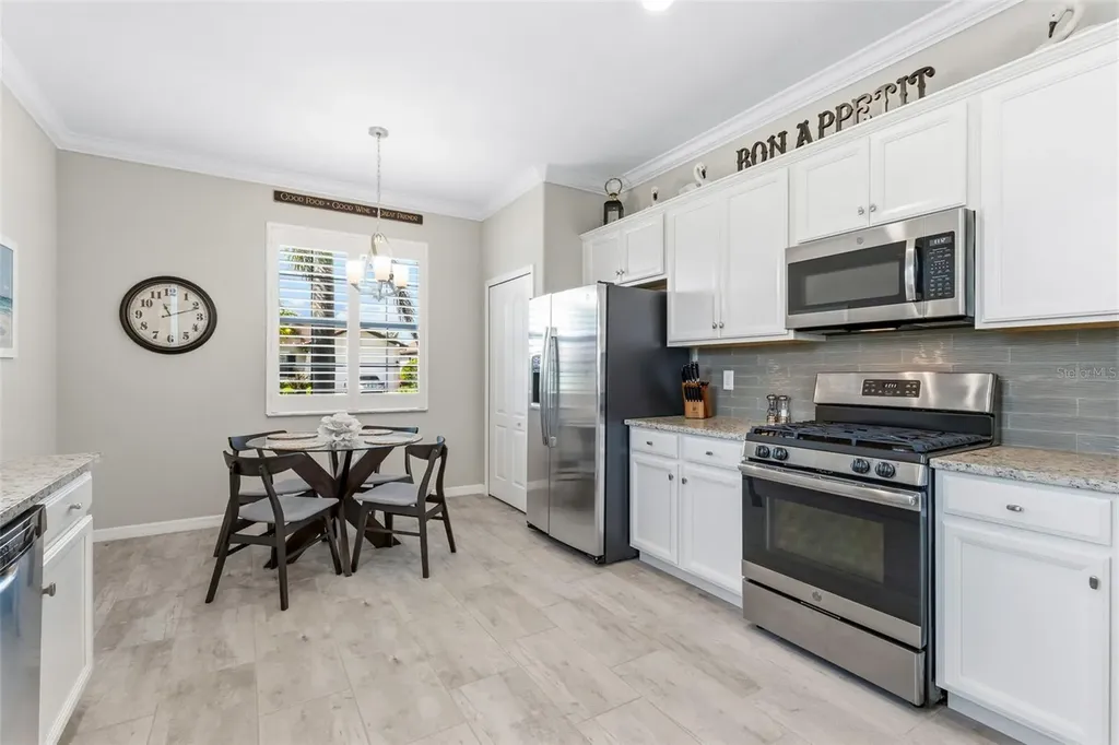 10233 Loch Lomond Drive Bradenton FL 34211