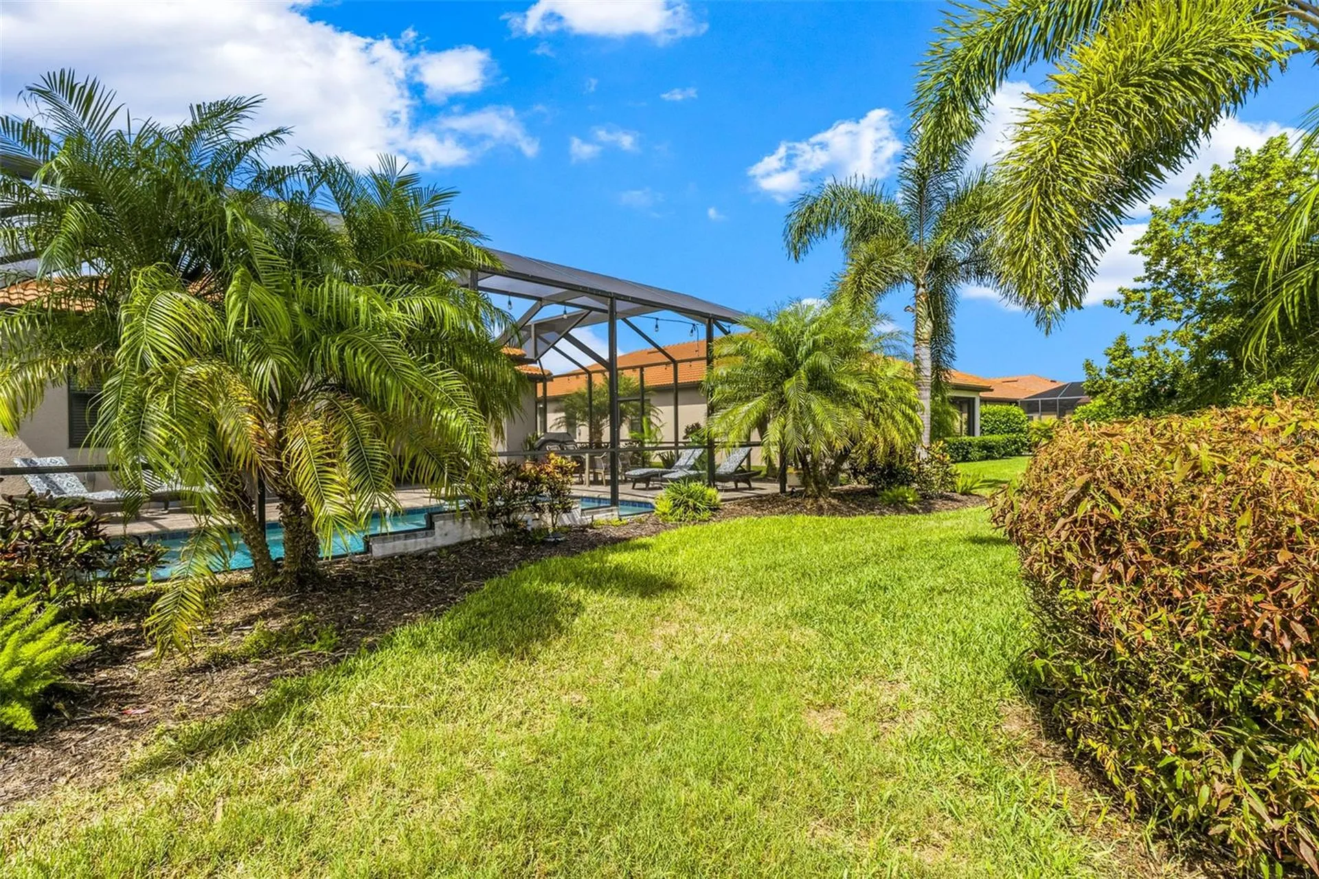 10233 Loch Lomond Drive Bradenton FL 34211