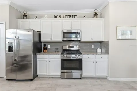 10233 Loch Lomond Drive Bradenton FL 34211