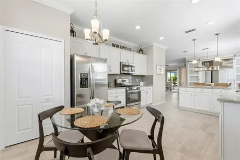 10233 Loch Lomond Drive Bradenton FL 34211