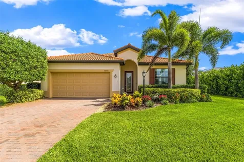 10233 Loch Lomond Drive Bradenton FL 34211