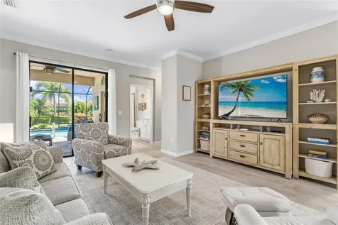 10233 Loch Lomond Drive Bradenton FL 34211