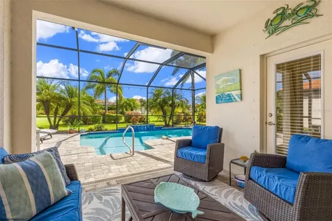 10233 Loch Lomond Drive Bradenton FL 34211