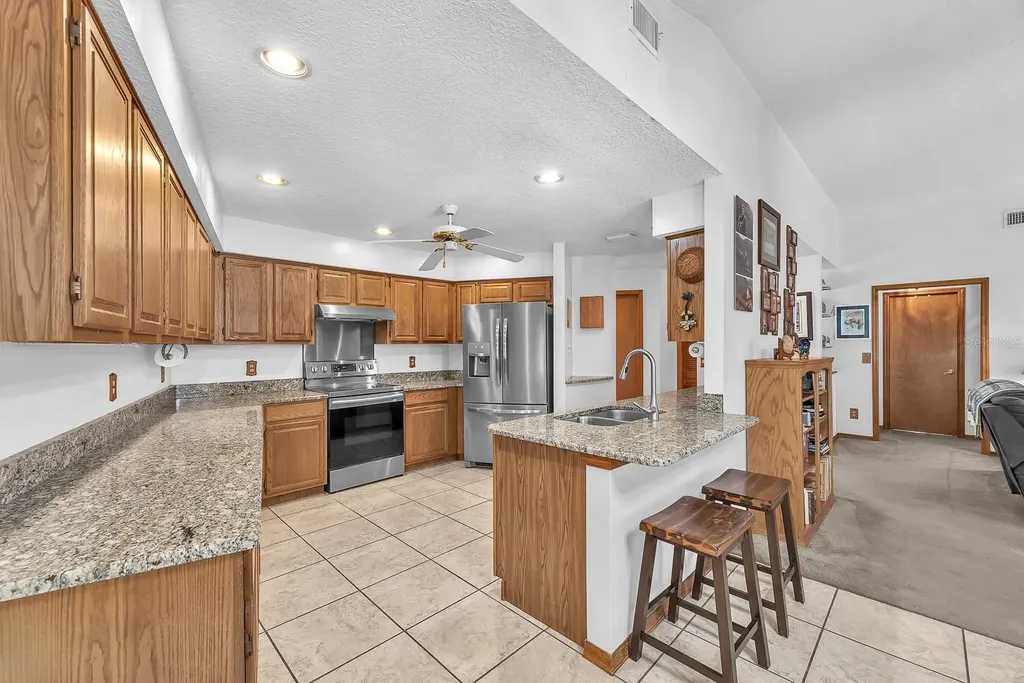 621 Penn National Road Seffner FL 33584
