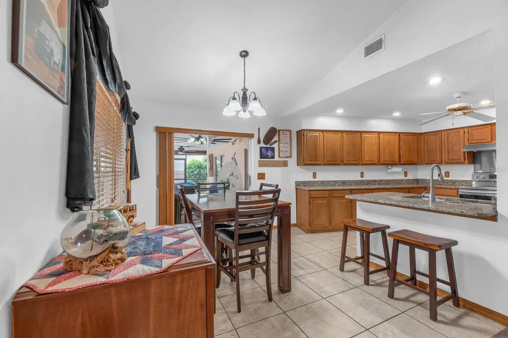 621 Penn National Road Seffner FL 33584