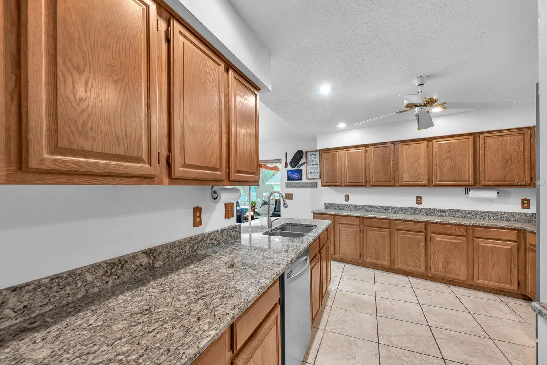621 Penn National Road Seffner FL 33584