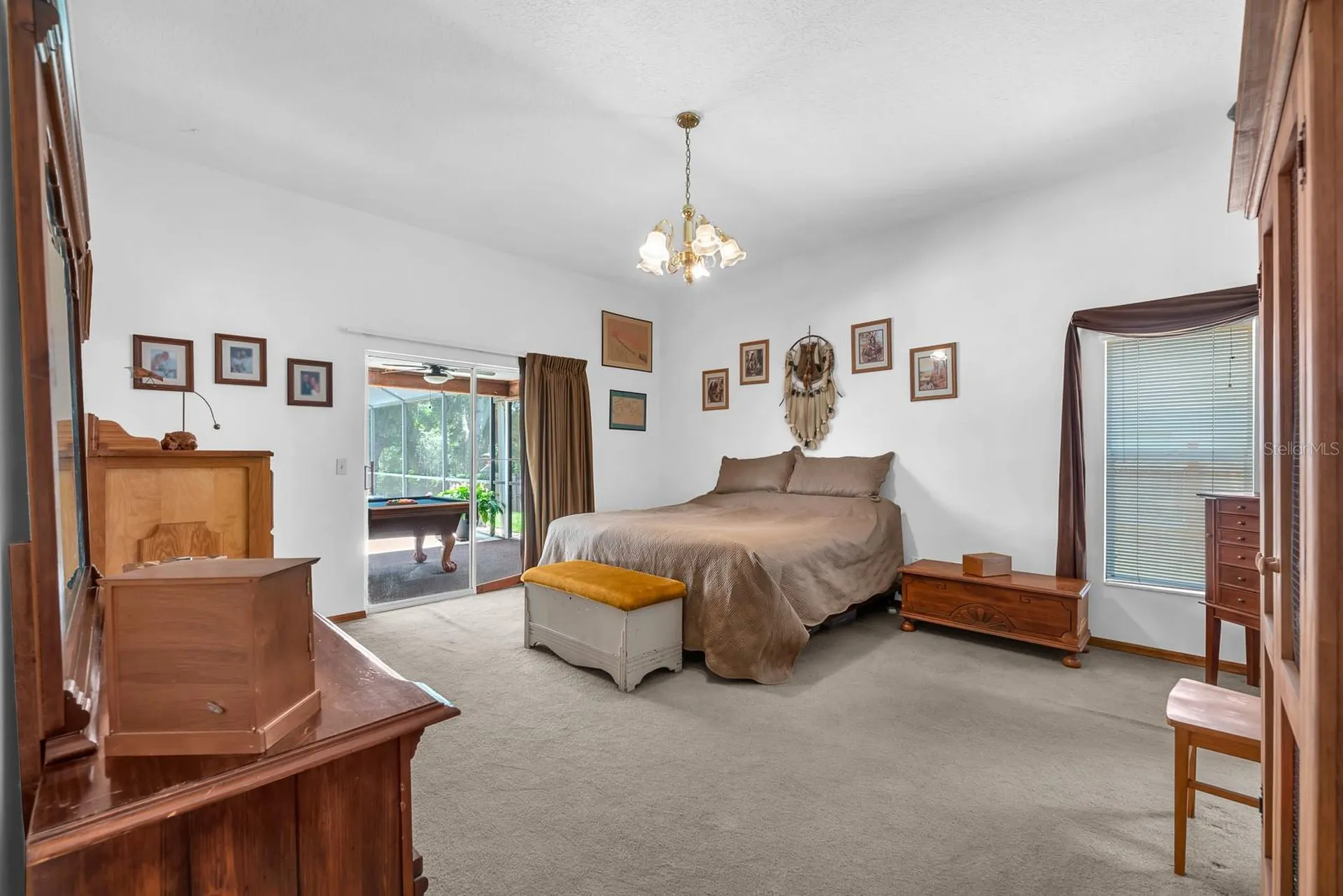 621 Penn National Road Seffner FL 33584