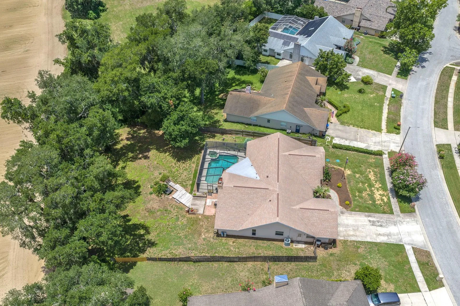 621 Penn National Road Seffner FL 33584
