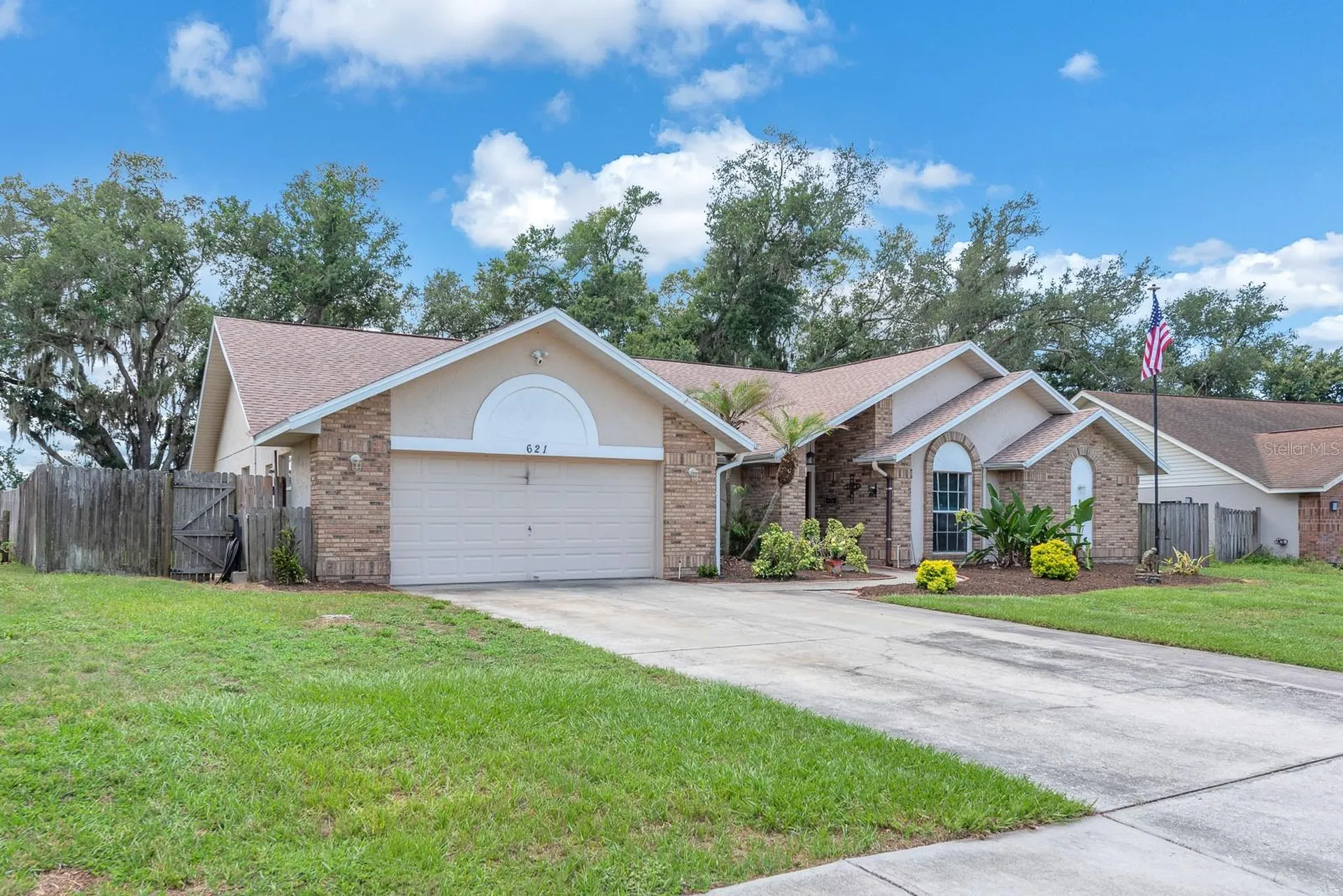 621 Penn National Road Seffner FL 33584