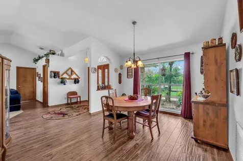 621 Penn National Road Seffner FL 33584