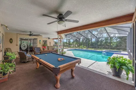 621 Penn National Road Seffner FL 33584
