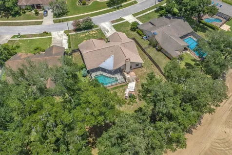 621 Penn National Road Seffner FL 33584