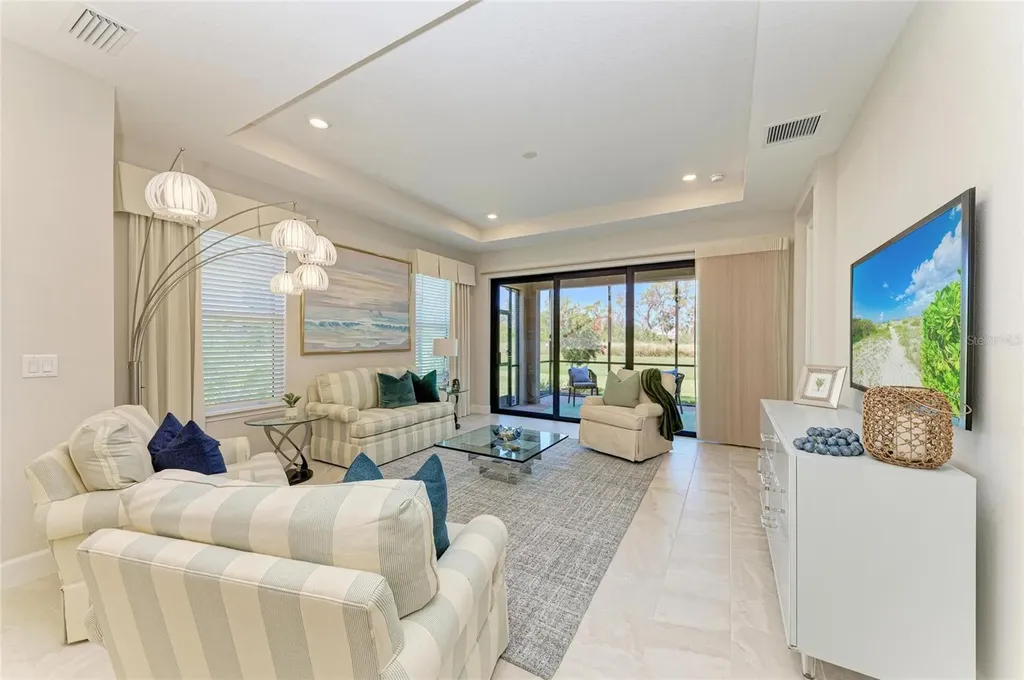 6179 Mesa Glen Bradenton FL 34203