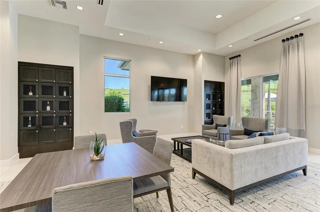 6179 Mesa Glen Bradenton FL 34203