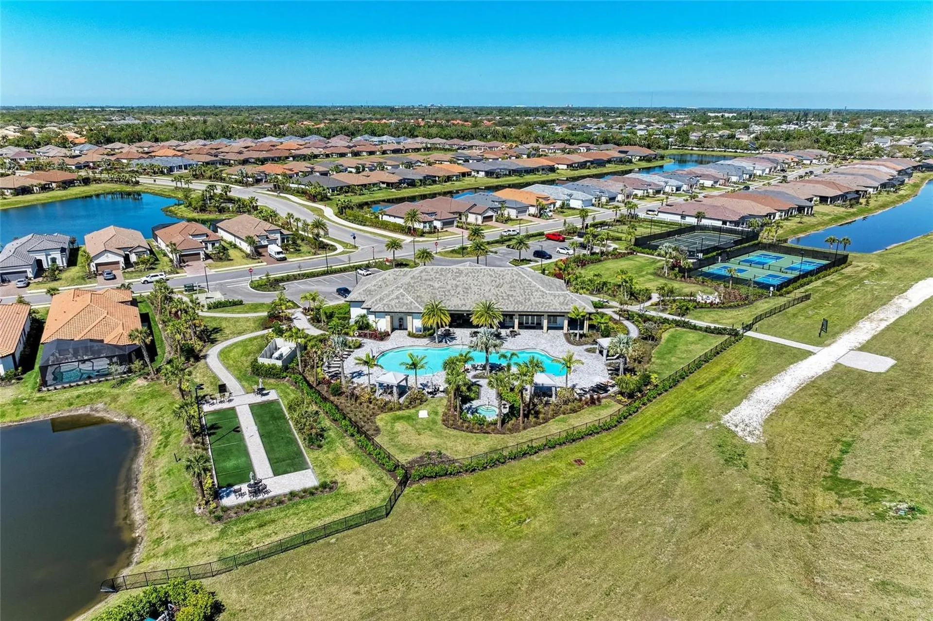 6179 Mesa Glen Bradenton FL 34203
