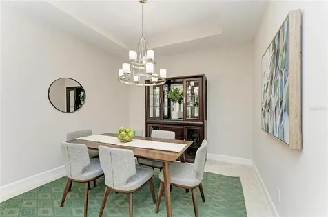 6179 Mesa Glen Bradenton FL 34203