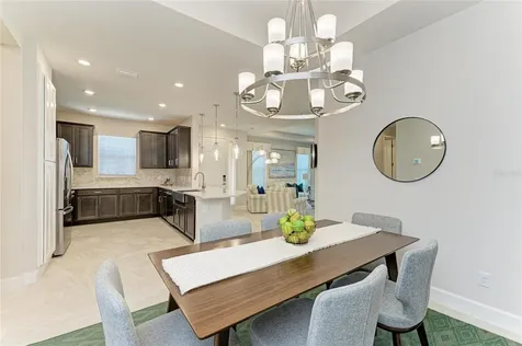 6179 Mesa Glen Bradenton FL 34203