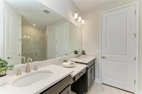 6179 Mesa Glen Bradenton FL 34203