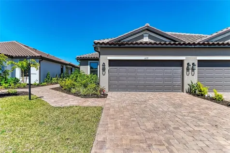 6179 Mesa Glen Bradenton FL 34203