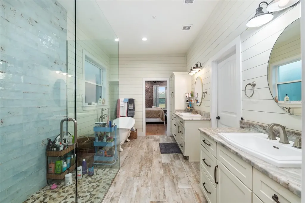 11140 NW 160th Avenue Morriston FL 32668