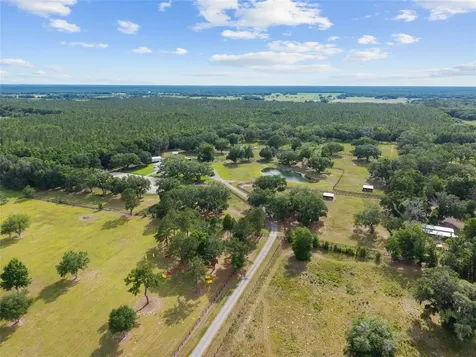 11140 NW 160th Avenue Morriston FL 32668