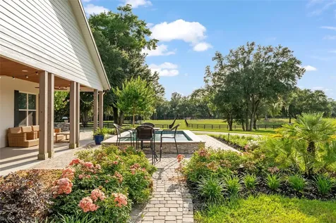 11140 NW 160th Avenue Morriston FL 32668