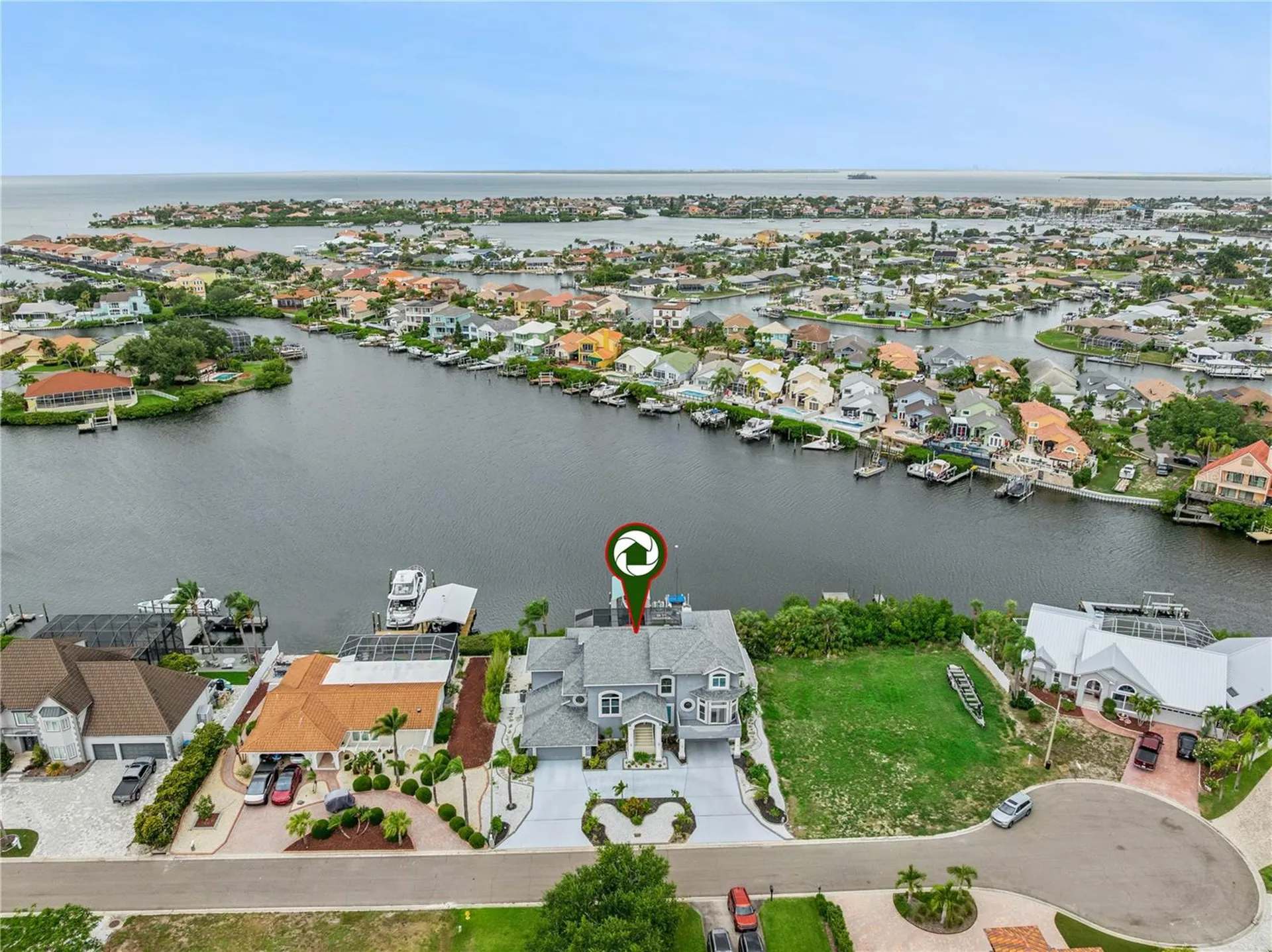807 Chipaway Drive Apollo Beach FL 33572