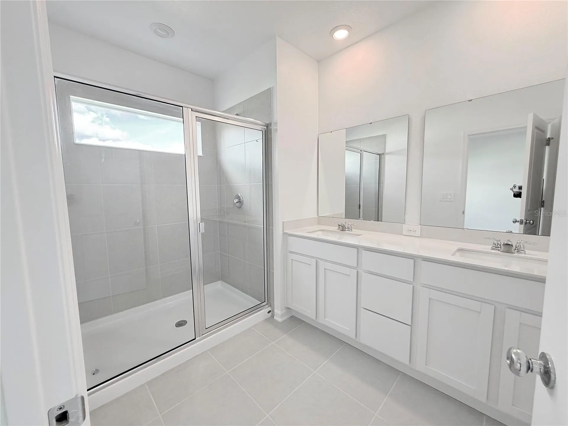 2747 Skyline Loop Kissimmee FL 34758
