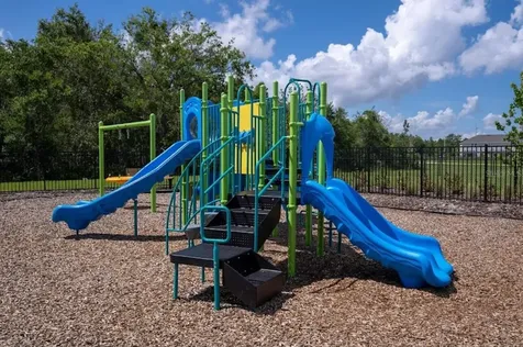 2747 Skyline Loop Kissimmee FL 34758
