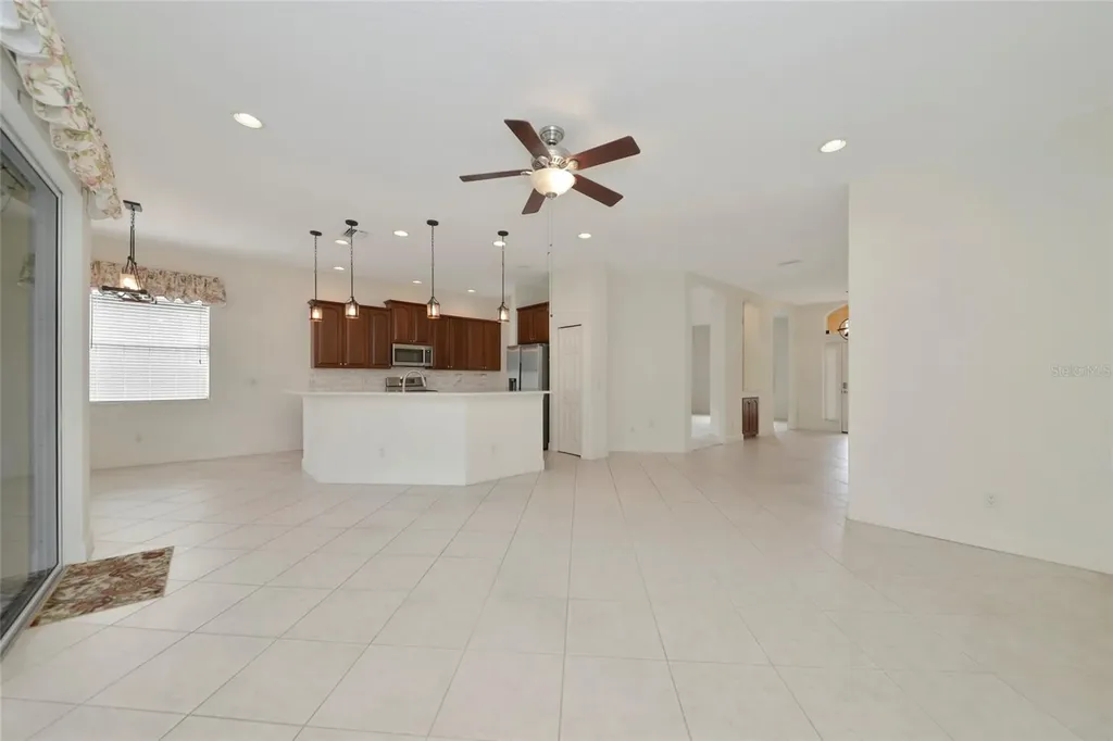 6841 74th Street Circle E Bradenton FL 34203