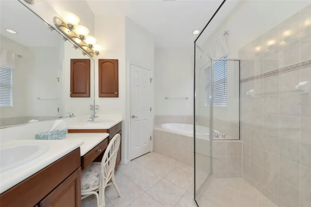 6841 74th Street Circle E Bradenton FL 34203