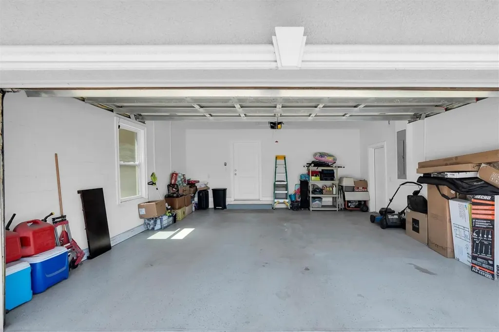 3069 19th Avenue S St Petersburg FL 33712