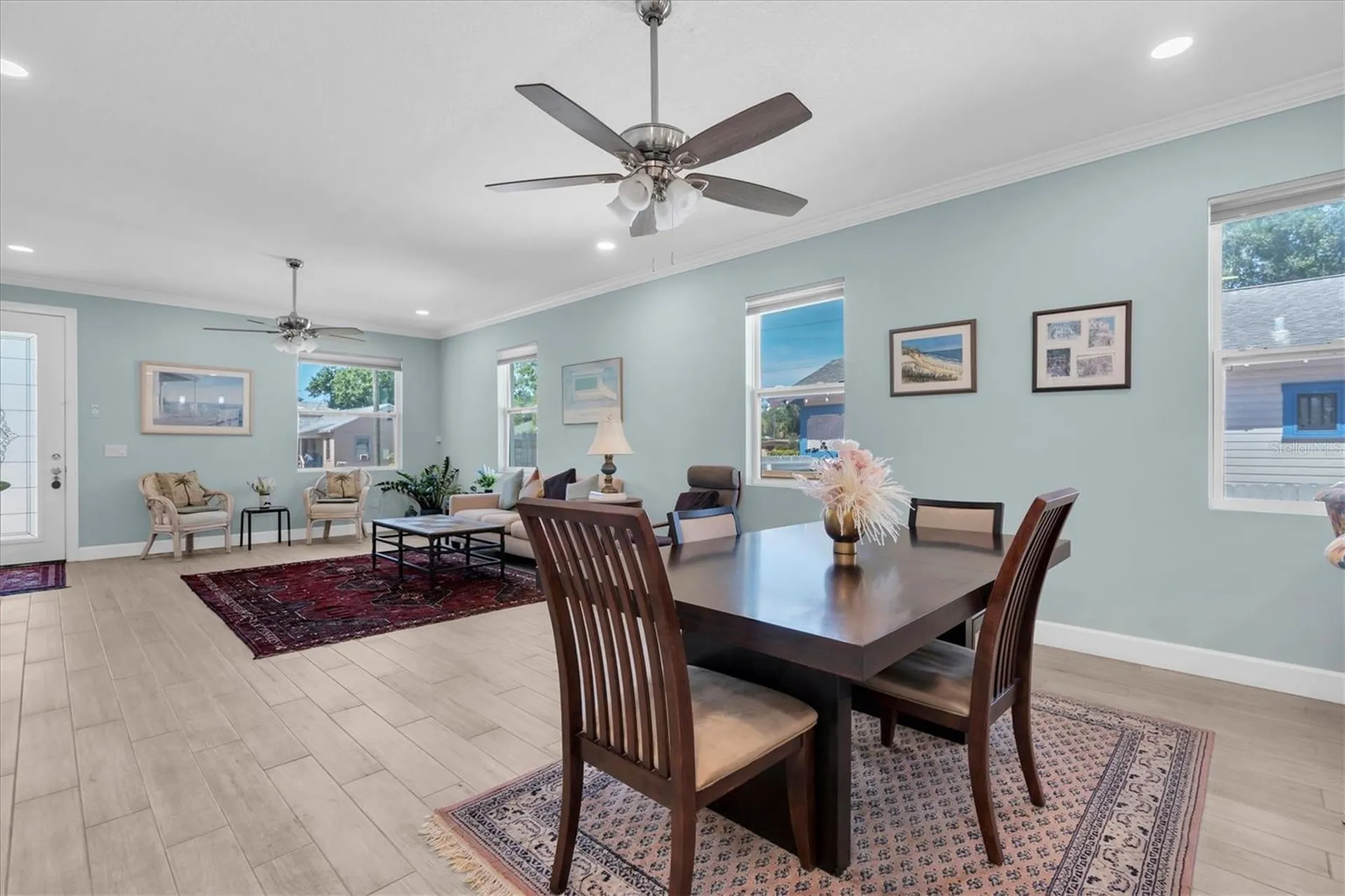 3069 19th Avenue S St Petersburg FL 33712