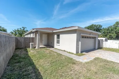 3069 19th Avenue S St Petersburg FL 33712