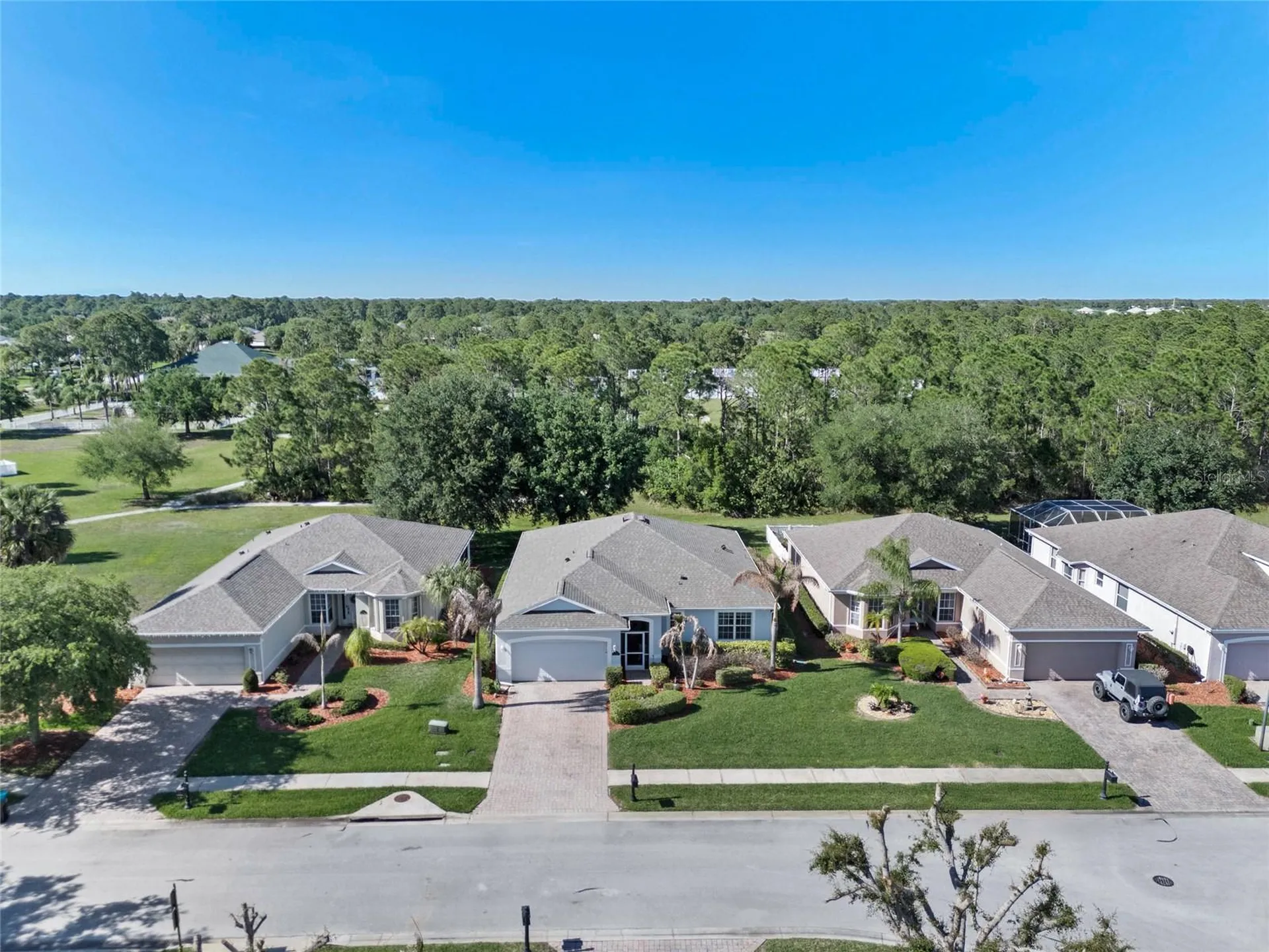 319 Gardendale Circle SE Palm Bay FL 32909
