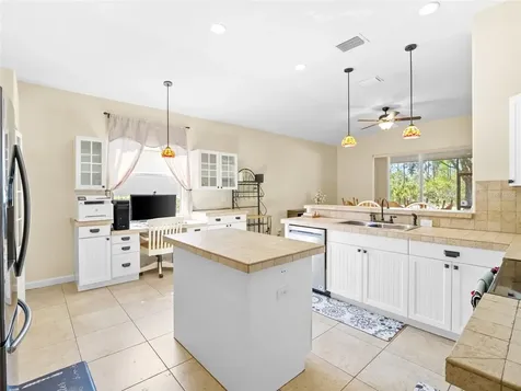 319 Gardendale Circle SE Palm Bay FL 32909