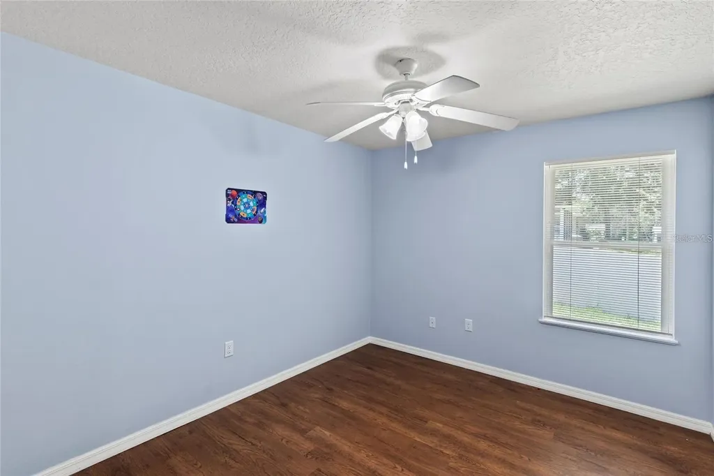 206 E Catawba Fruitland Park FL 34731