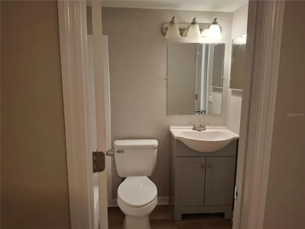 622 Orange Drive Altamonte Springs FL 32701