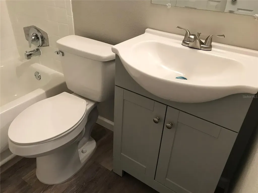 622 Orange Drive Altamonte Springs FL 32701