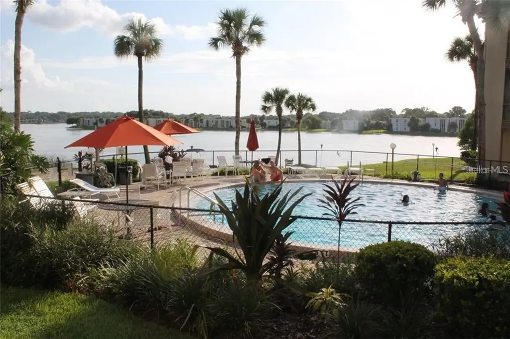 622 Orange Drive Altamonte Springs FL 32701