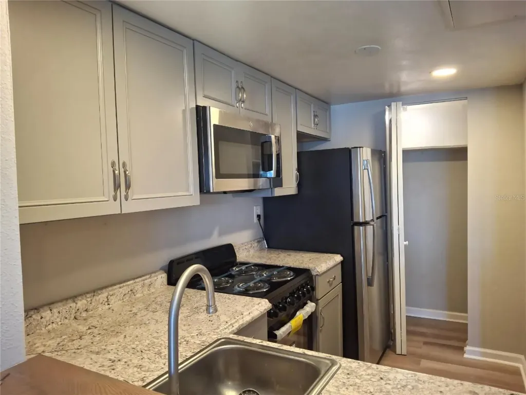 622 Orange Drive Altamonte Springs FL 32701